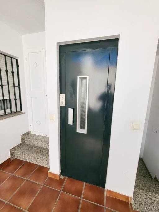 Huoneisto Boliches House 200m Wifi